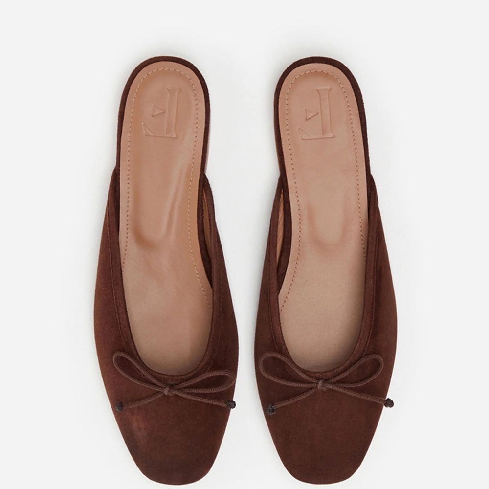 NWT Flattered Malva Suede Mule in Brown Size 8